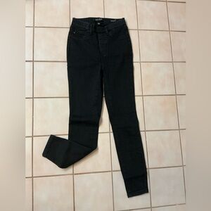 Judy Blue Pull On Skinny Jeans Black Women’s Size 3/26